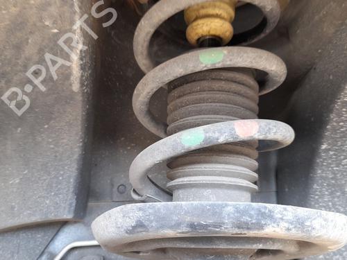 Used Left front shock absorber Left front shock absorber RENAULT EXPRESS Box Body/MPV 1.5 Blue dCi 75 (F6AA) (75 hp) 33626119 33626119
