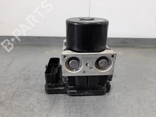 Used ABS pump FIAT DOBLO Cargo (263_) 1.6 D Multijet (263WXD1B, 263WXR1B, 263WXX1B, 263ZXD1B,... (105 hp) 30515601