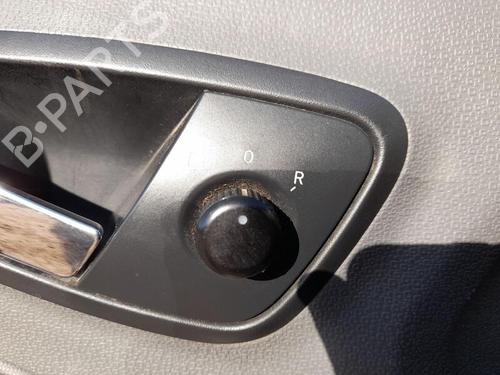 Mando retrovisor SEAT IBIZA IV (6J5, 6P1) 1.4 (85 hp) 27692579