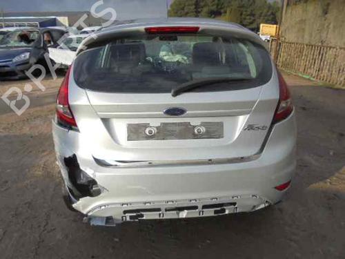 Venstre  foran tåkelykt FORD FIESTA VI (CB1, CCN)  | BP683225C30 