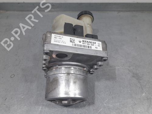 Używane Pompa wspomagania kierownicy RENAULT EXPRESS Box Body/MPV 1.5 Blue dCi 95 (F6AB) (95 hp) 30730121