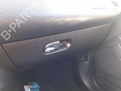 Used Glove box FIAT BRAVO II (198_) 1.9 D Multijet (198AXC1B) (150 hp) 31190606