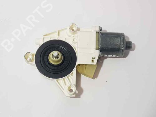 Used Left front window motor MERCEDES-BENZ C-CLASS (W204) [2007-2015]  7523507