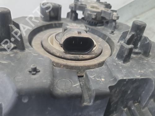 Right front fog light KIA CARENS IV 1.7 CRDi | BP37217441C31 - Image 3