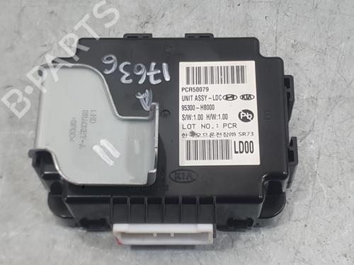 Used Electronic module Electronic module KIA STONIC (YB) 1.0 T-GDi (120 hp) 35981996 35981996
