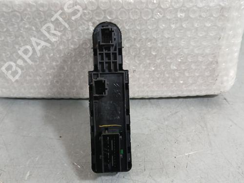 Left front window switch OPEL CORSA F (P2JO) 1.2 (68) | BP29809142I27 - Image 2