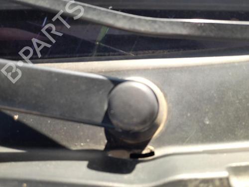Used Front wiper motor RENAULT LAGUNA III (BT0/1) 1.5 dCi (BT00, BT0A, BT0T, BT1J) (110 hp) 26434873