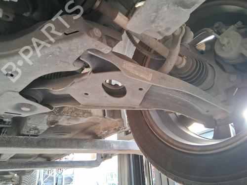 Used Left front suspension arm Left front suspension arm 37514666 37514666