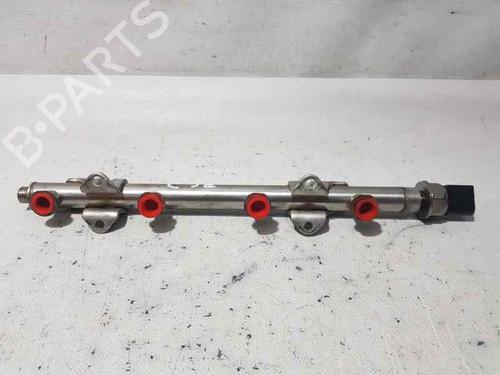Used Injection rail Injection rail 7631083 7631083