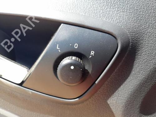 Mando retrovisor SEAT IBIZA IV (6J5, 6P1) 1.6 TDI (90 hp) 27692322