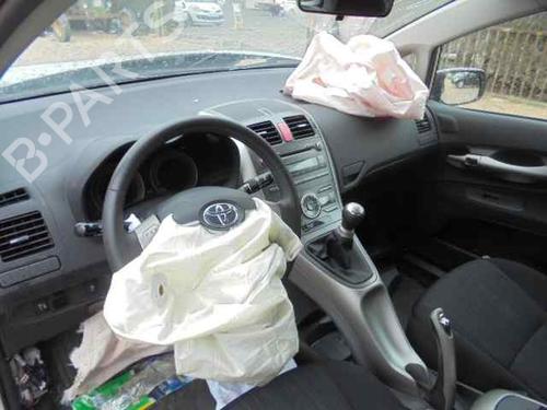 Right front fog light TOYOTA AURIS (_E15_)  | BP216703C31 