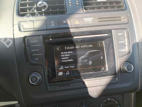 Used Radio VW POLO V (6R1, 6C1) 1.4 TDI (75 hp) 24673576