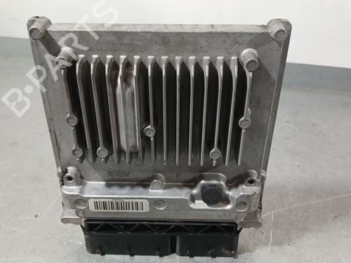 Used Engine control unit (ECU) Engine control unit (ECU) 39452527 39452527