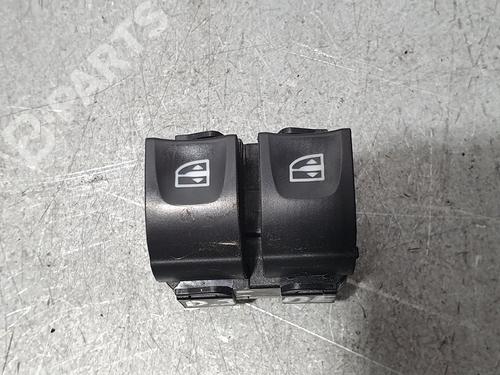 left-front-window-switch-renault-captur-i-j5_-h5_-15-dci-90-j5n4-j5m5-j5mw-j5m6-j5al-j5aj-254118722r-mando-puertas-delanteras-2013-9540237 main image