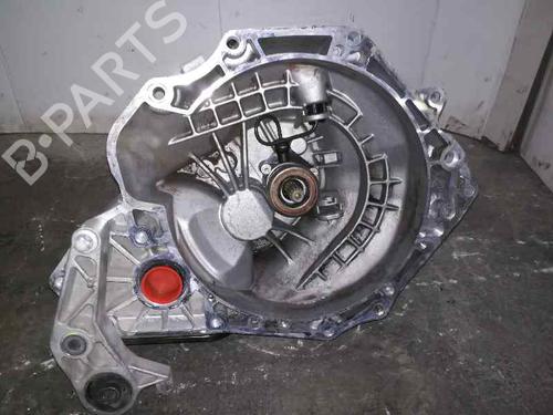Used Gearbox OPEL CORSA C (X01) [2000-2009]  731804