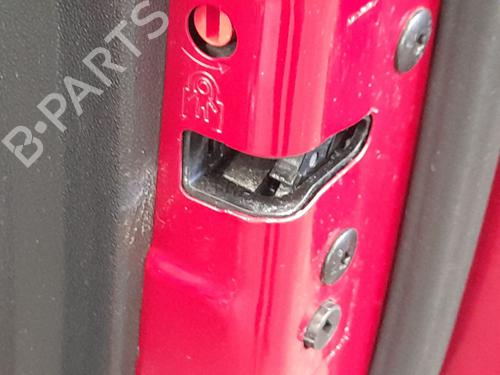 Højre bagtil lås Højre bagtil lås CITROËN C3 AIRCROSS II (2R_, 2C_) 1.5 BlueHDi 110 (110 hp) 37427001 37427001