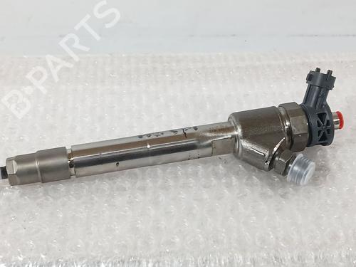 Inyector Inyector PEUGEOT 3008 II SUV (MC_, MR_, MJ_, M4_) 1.5 BlueHDi 130 (131 hp) 36116329 36116329