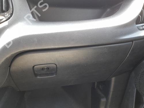 Vano posta oggetti Vano posta oggetti FIAT DOBLO Cargo (263_) 1.6 D Multijet (263WXD1B, 263WXR1B, 263WXX1B, 263ZXD1B,... (105 hp) 36022751 36022751