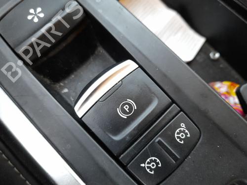 Used Hand brake RENAULT MEGANE IV Hatchback (B9A/M/N_) 1.2 TCe 130 (B9MR) (130 hp) 28818162