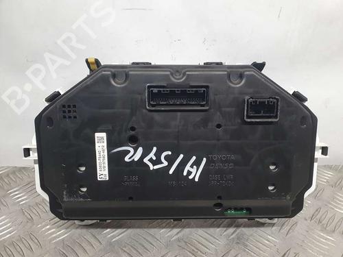 Instrument cluster TOYOTA YARIS (_P13_) 1.5 Hybrid (NHP130_, NHP130) | BP10361814C47 