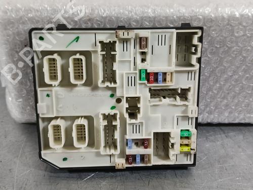 Used Fuse box Fuse box 38054906 38054906