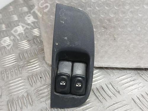 Used Left front window switch RENAULT MEGANE I (BA0/1_) [1995-2004]  19652470