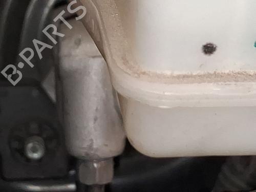 Used Brake master cylinder Brake master cylinder 39452665 39452665