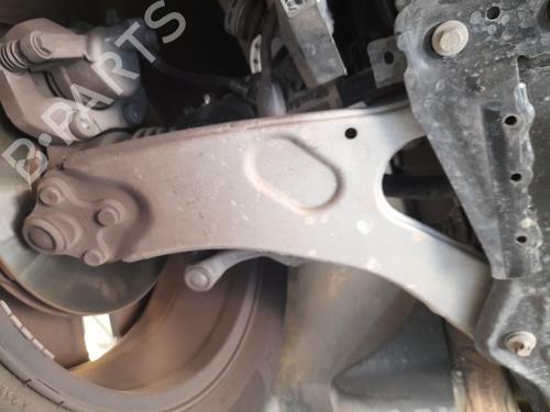 Used Right front suspension arm Right front suspension arm 37242601 37242601