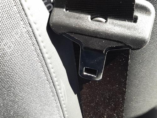 Used Rear left seatbelt Rear left seatbelt 36497937 36497937