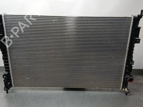 Used Water radiator Water radiator PEUGEOT 508 II (FB_, FH_, F3_) Hybrid 225 (F35GQU) (181 hp) 32722085 32722085