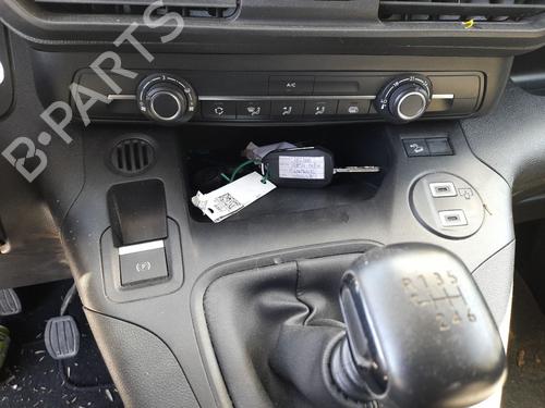 Used Climate control Climate control PEUGEOT PARTNER Box Body/MPV (K9) 1.5 BlueHDi 100 (102 hp) 39268214 39268214
