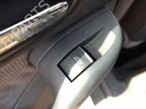Raamschakelaar links achter AUDI A3 (8L1) [1996-2006]  29889571
