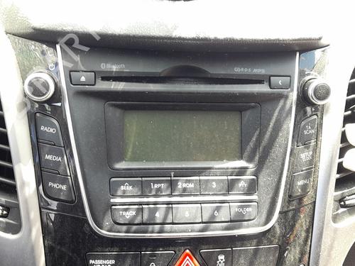 Used Radio Radio HYUNDAI i30 (GD) 1.4 (101 hp) 36302761 36302761