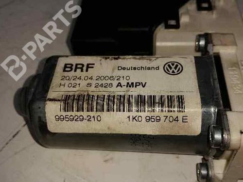 Right rear window motor VW TOURAN (1T1, 1T2) 2.0 TDI 16V | BP604257E22 