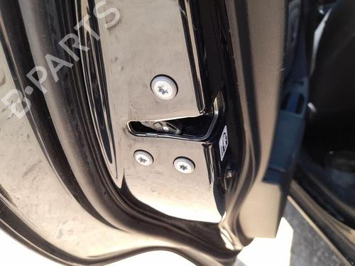 Used Rear left lock TOYOTA YARIS (_P13_) 1.5 Hybrid (NHP130_, NHP130) (101 hp) 26395828