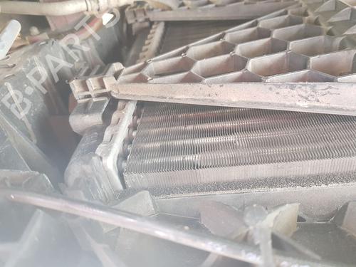 Used Water radiator AUDI A1 Sportback (8XA, 8XF) 1.6 TDI (90 hp) 30305219