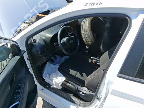 Joint de porte de voiture Joint de porte de voiture HYUNDAI i20 III (BC3, BI3) 1.0 T-GDI (101 hp) 34471853 34471853