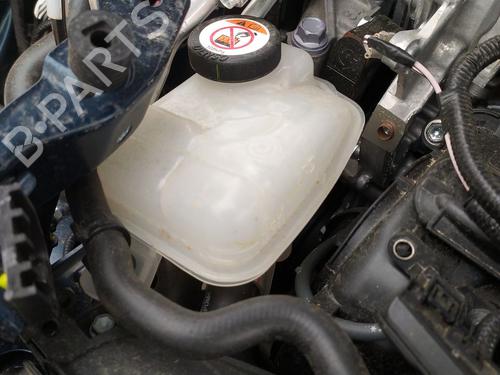 expansion-tank-toyota-c-hr-_x1_-2016-33427583 main image
