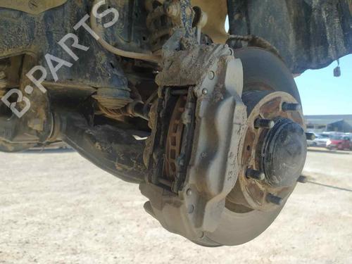Used Right front brake caliper TOYOTA HILUX VIII Pickup (_N1_) [2015-2025]  23424898