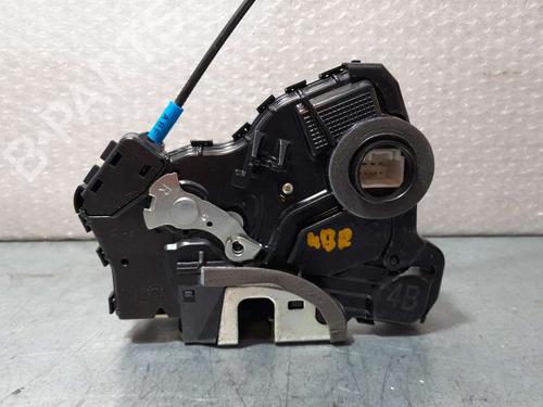 Front left lock TOYOTA AURIS (_E18_) 1.8 Hybrid (ZWE186_, ZWE186R) | BP17871223C98 