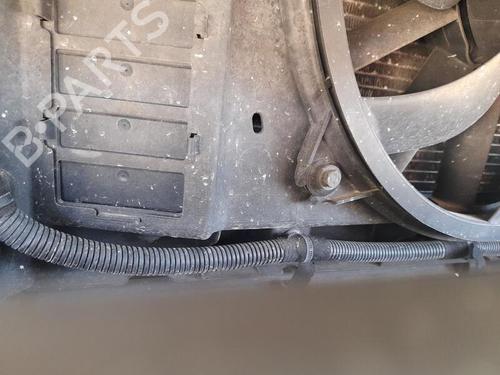 Used Radiator fan PEUGEOT 308 I (4A_, 4C_) 1.6 HDi (109 hp) 29187108