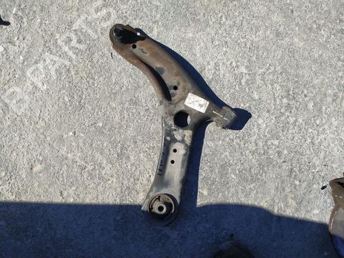 Højre fortil bærearm HYUNDAI i20 II (GB, IB) 1.2 (84 hp) 32504757