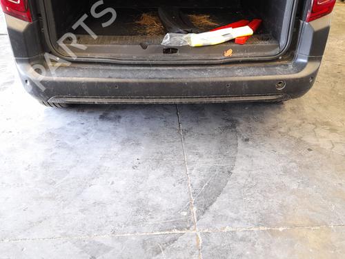 Used Rear bumper Rear bumper 37216908 37216908