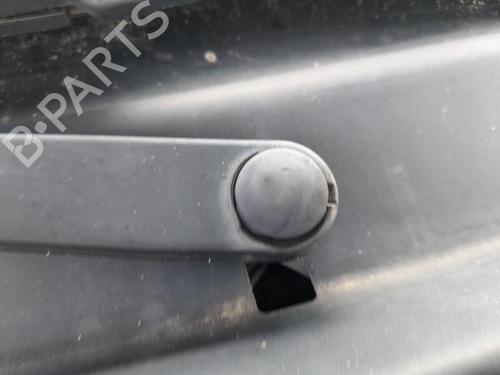 Used Front wiper motor SEAT IBIZA III (6L1) 1.9 TDI (100 hp) 30196904