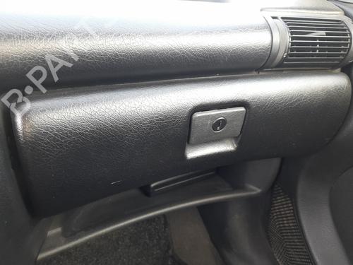 Used Glove box OPEL ASTRA F Hatchback (T92) 1.4 i 16V (F08, M08, F68, M68) (90 hp) 26722365