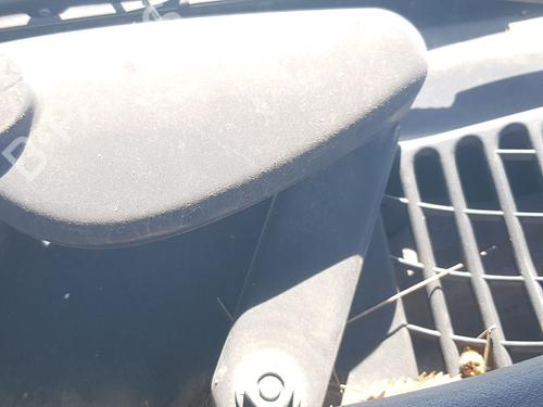 Used Front wiper motor Front wiper motor LANCIA THESIS (841_) 2.4 JTD (841AXD1B02) (150 hp) 33626095 33626095