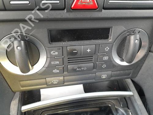 AC-Styringsenhed/Manøvreenhed AUDI A3 (8P1) 2.0 TDI 16V (140 hp) 30005599