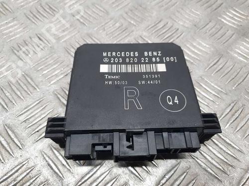 Used Electronic module Electronic module MERCEDES-BENZ C-CLASS (W203) [2000-2007] 16415069 16415069