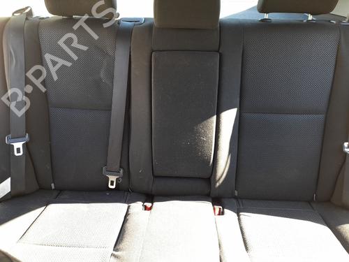 Sæde Bagtil TOYOTA AVENSIS (_T25_) 2.2 D-4D (ADT251_, ADT251R) (150 hp) 30512835