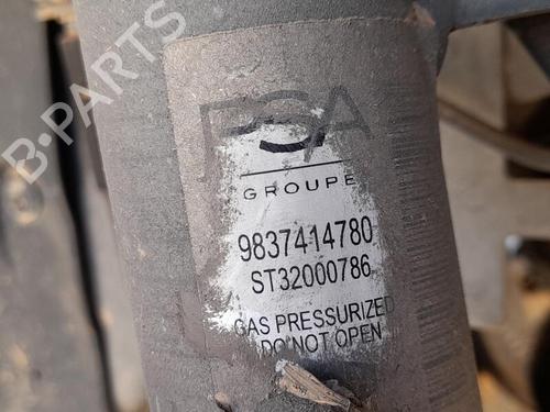Højre fortil støddæmper OPEL CORSA F (P2JO) 1.2 (68) (101 hp) 28318269